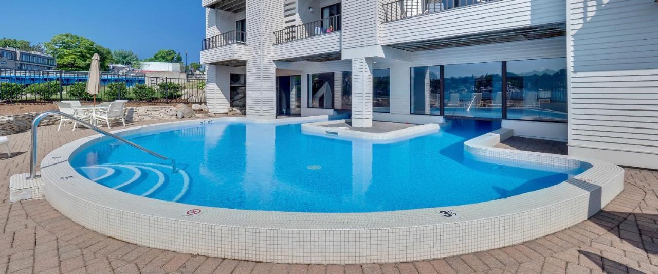 359 Edgewater Inn 沙勒沃伊 外观 照片